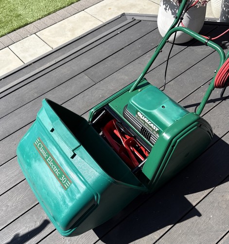Qualcast electric cylinder - electric,