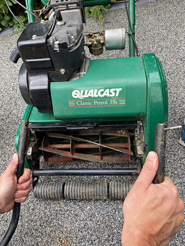 Qualcast classic petrol - classic, 35s