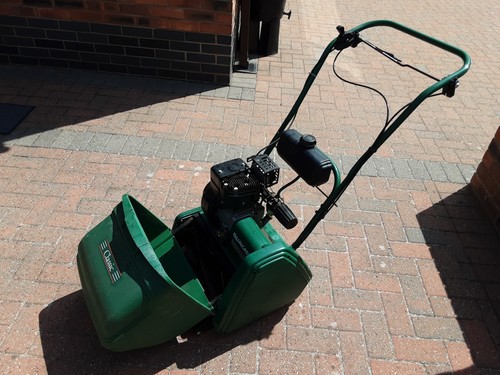 Qualcast classic petrol - classic,