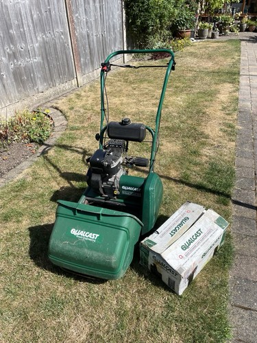 Qualcast classic petrol 35s - classic,
