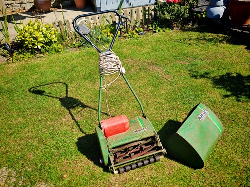 Qualcast punch electric - qualcast,