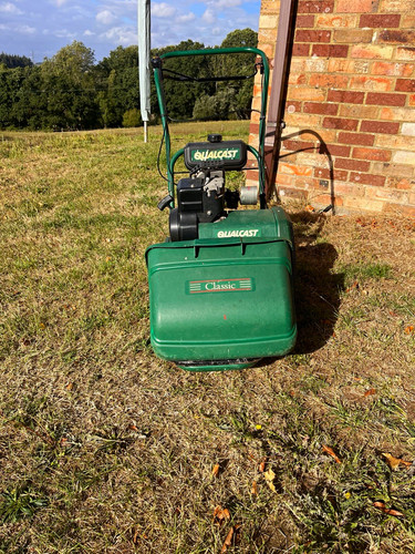 Qualcast classic petrol 35s - qualcast,